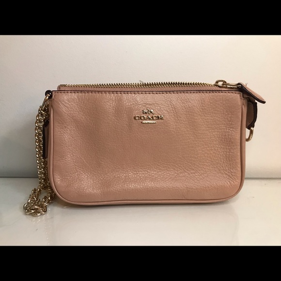 Pinkish leather Coach wristlet - Picture 1 of 6